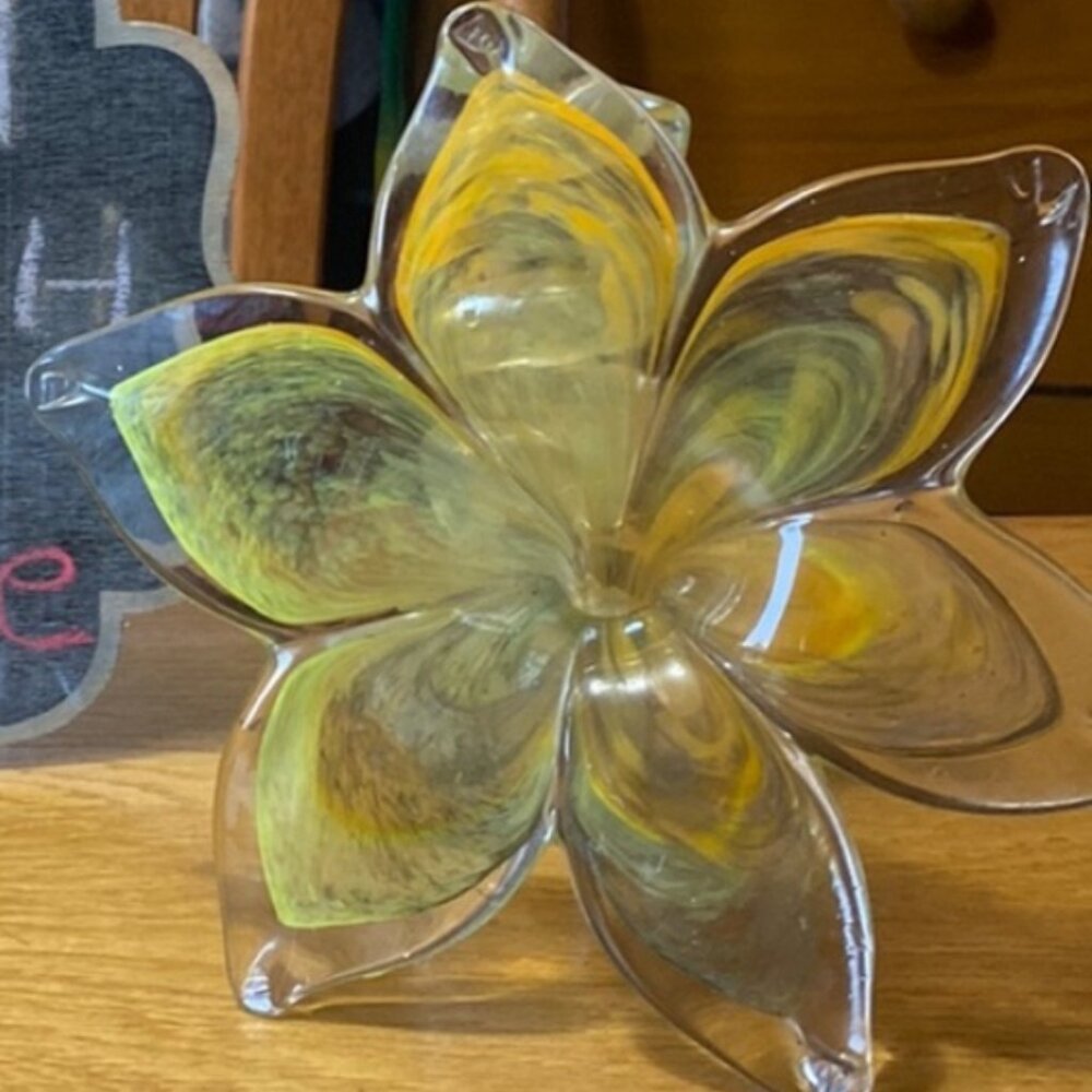 Vintage Handblown Glass Twisted Hollow Stem Flower Sunlight Yellow White MCM